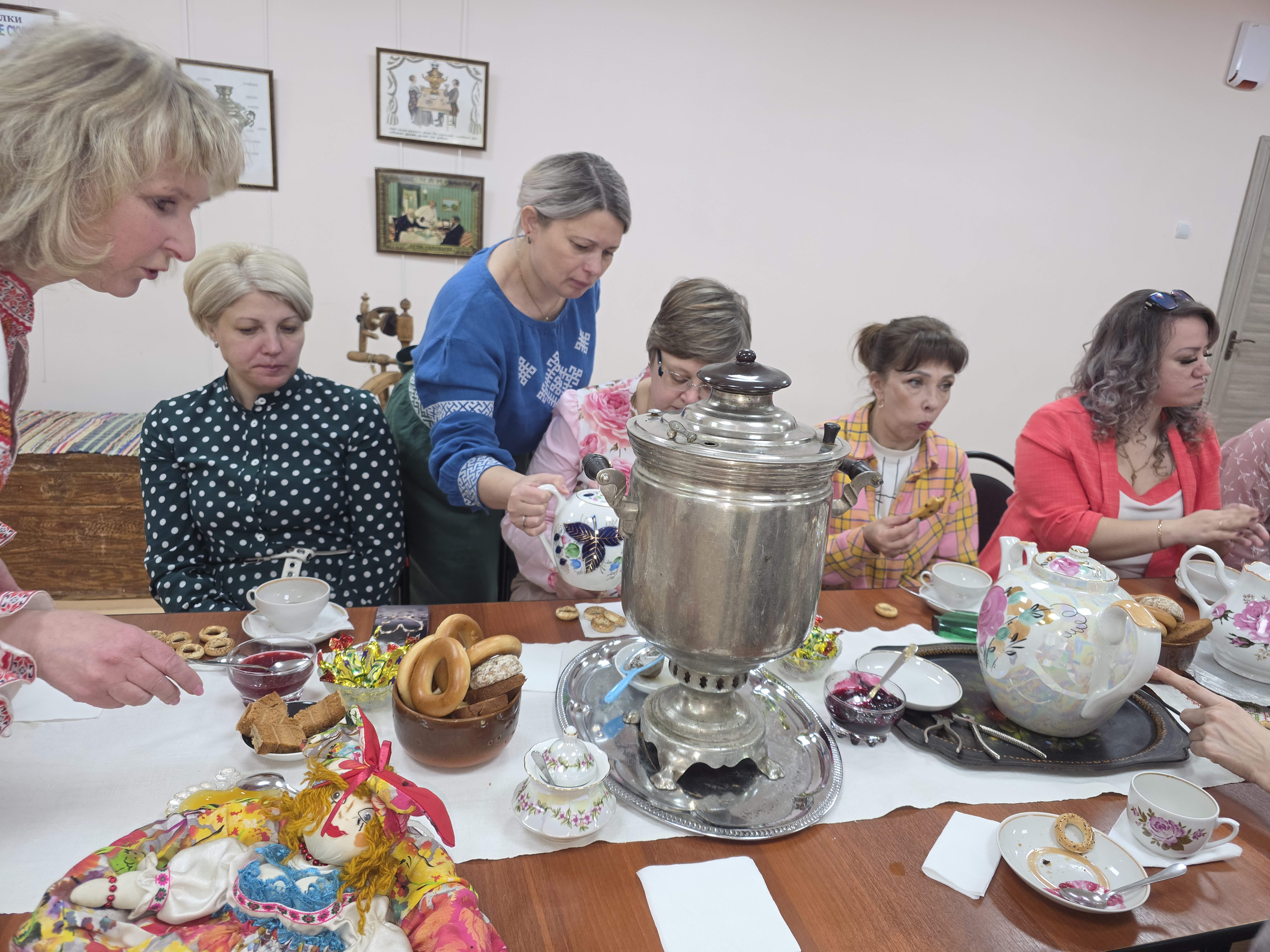 Интерактивное мероприятие «Посиделки за самоваром» — достопримечательности Волоколамска, фото 4